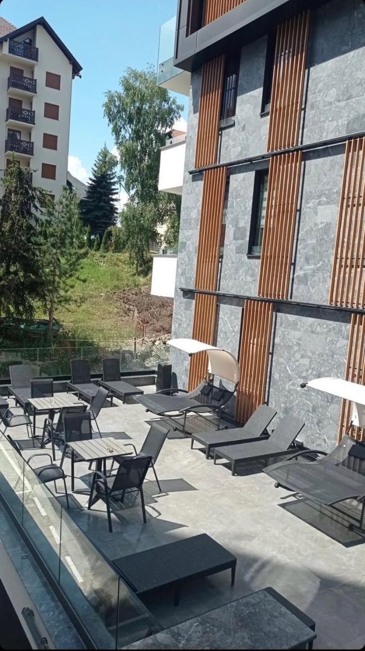 Vuk Apartment *